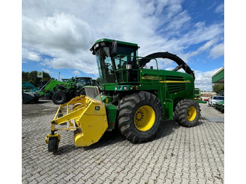 饲料收割机 JOHN DEERE 7400