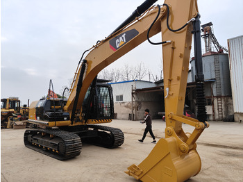 履带式挖掘机 CATERPILLAR 320D