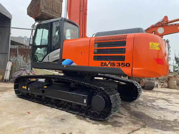 履带式挖掘机 HITACHI