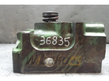 汽缸盖 MERCEDES-BENZ