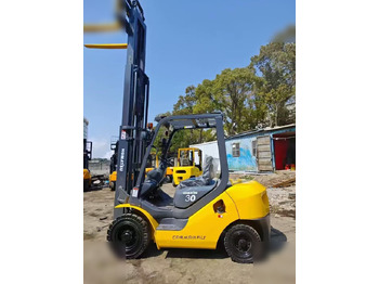 液化石油气叉车 KOMATSU