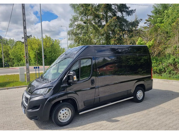 紧凑型面包车 PEUGEOT Boxer