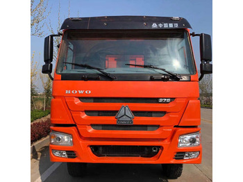翻斗车 SINOTRUK HOWO
