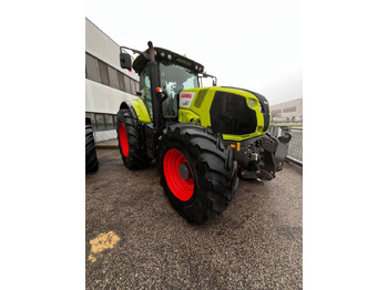 拖拉机 CLAAS Axion 870