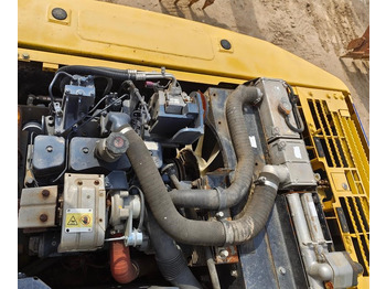 发动机 KOMATSU
