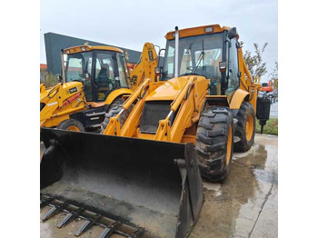 反铲装载机 JCB 3CX