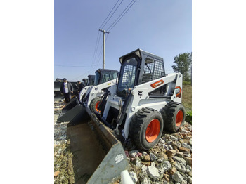 滑移装载机 BOBCAT S590