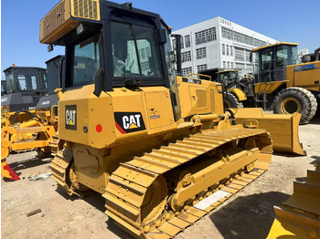 推土机 CATERPILLAR D6