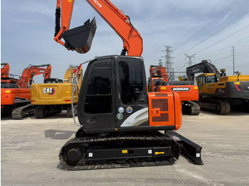 履带式挖掘机 HITACHI ZX70