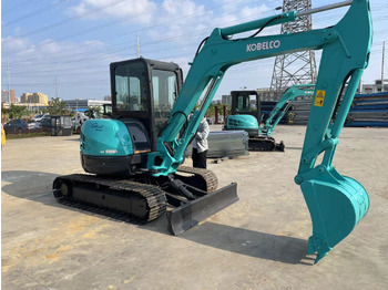小型挖掘机 KOBELCO