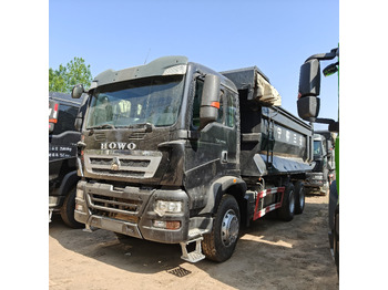 翻斗车 SINOTRUK HOWO