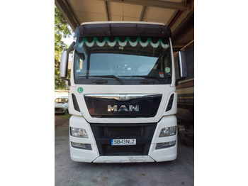 牵引车 MAN TGX 18.440