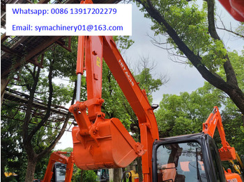 小型挖掘机 Hitachi ZX60：图4