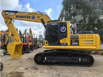 履带式挖掘机 KOMATSU PC200