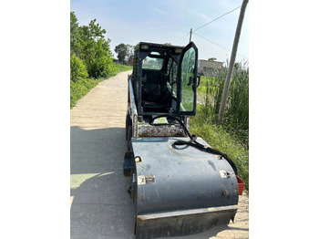 滑移装载机 BOBCAT S70