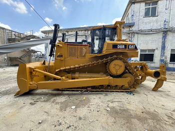 推土机 CATERPILLAR D8