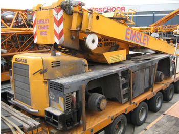 移动式起重机 TEREX