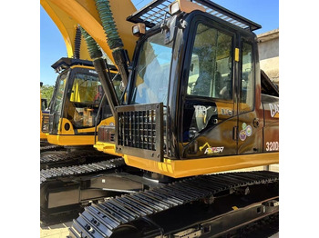 履带式挖掘机 CATERPILLAR 320D