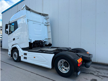 牵引车 DAF XG 530 Retarder Standklima 3 Jahre Garantie DAF XG 530 Retarder Standklima 3 Jahre Garantie:图3 牵引车 DAF XG 530 Retarder Standklima 3 Jahre Garantie DAF XG 530 Retarder Standklima 3 Jahre Garantie:图3