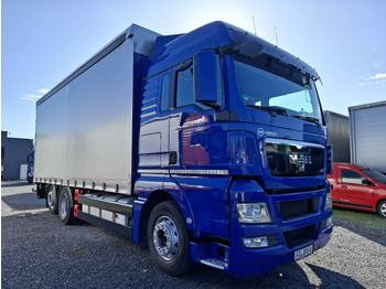侧帘卡车 MAN TGX 26.440