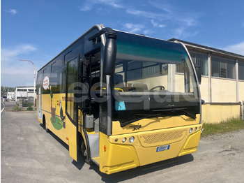 校車 DAF