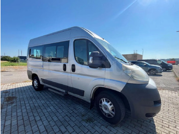 郊区巴士 FIAT Ducato