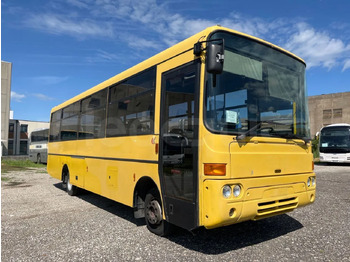 校車 IVECO