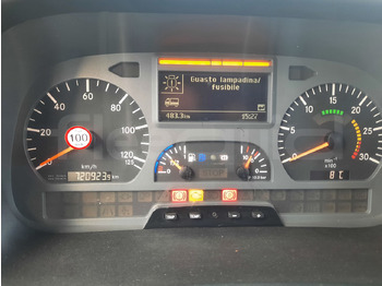 长途客车 Mercedes-Benz MB1022：图3