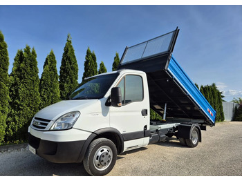 翻斗货车 Iveco 50C15 3.0 150KM 35c15：图2