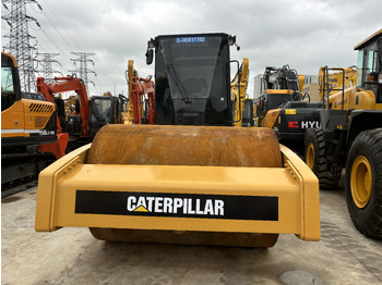 压路机 CATERPILLAR