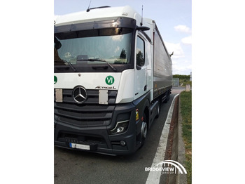牵引车 MERCEDES-BENZ Actros 1845