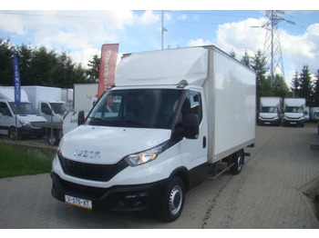 厢式货车 IVECO Daily 35s16