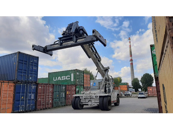 前移式堆垛机 TEREX