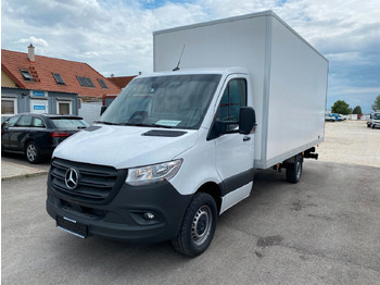 厢式货车 MERCEDES-BENZ Sprinter 319