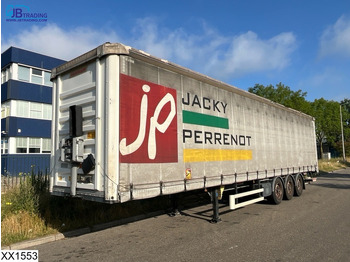 侧帘半拖车 FRUEHAUF