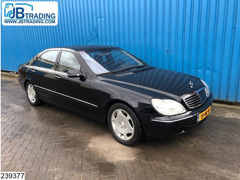 轿车 MERCEDES-BENZ