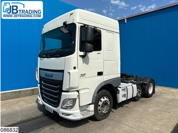 牵引车 DAF XF 460