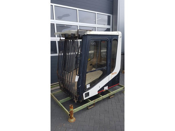 驾驶室和内部 CATERPILLAR