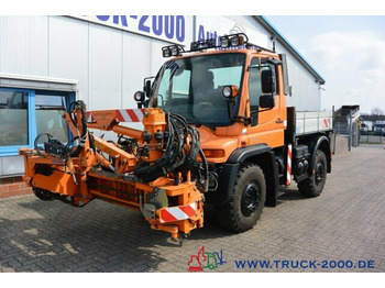 栏板式/ 平板卡车 UNIMOG U400