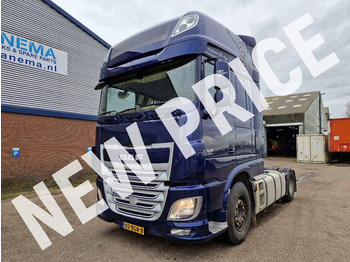 牵引车 DAF XF 440