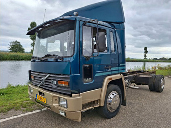 驾驶室底盘卡车 VOLVO FL