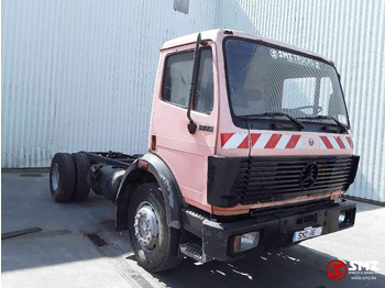 驾驶室底盘卡车 MERCEDES-BENZ SK 1722