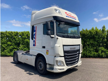 牵引车 DAF XF 460