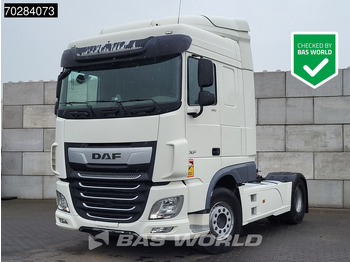 牵引车 DAF XF 530