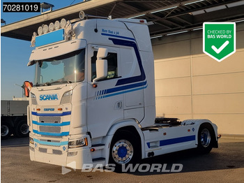 牵引车 SCANIA S 520