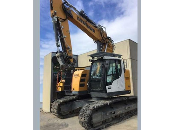 履带式挖掘机 LIEBHERR R 926