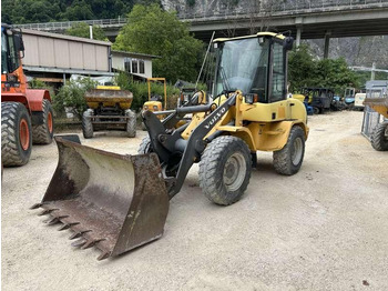 轮式装载机 VOLVO L30