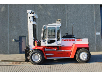 柴油叉车 SVETRUCK