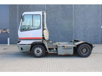 码头牵引车 TERBERG