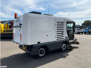 道路清扫机 Ravo 540 Euro 6 with 3-rd brush:图5 道路清扫机 Ravo 540 Euro 6 with 3-rd brush:图5